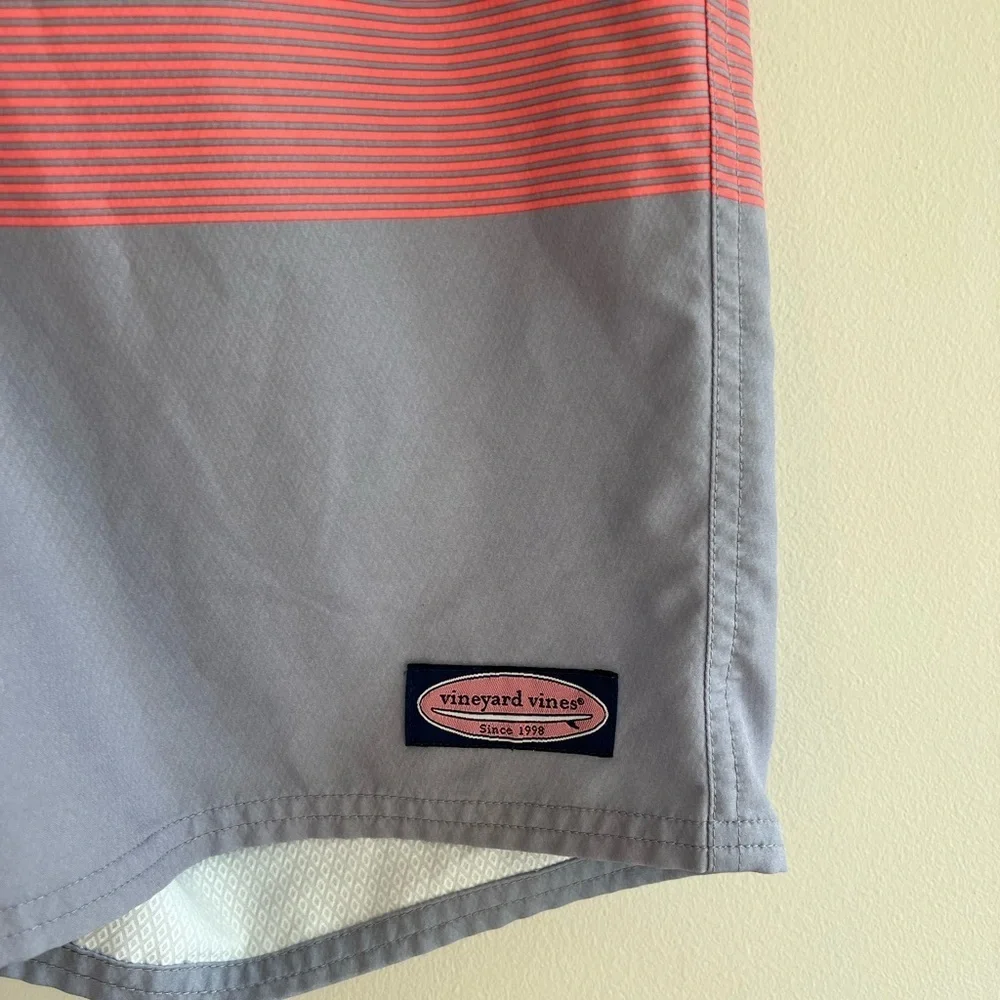 Vineyard Vines Men's Grey Striped Unlined Swim Board Shorts, size 30